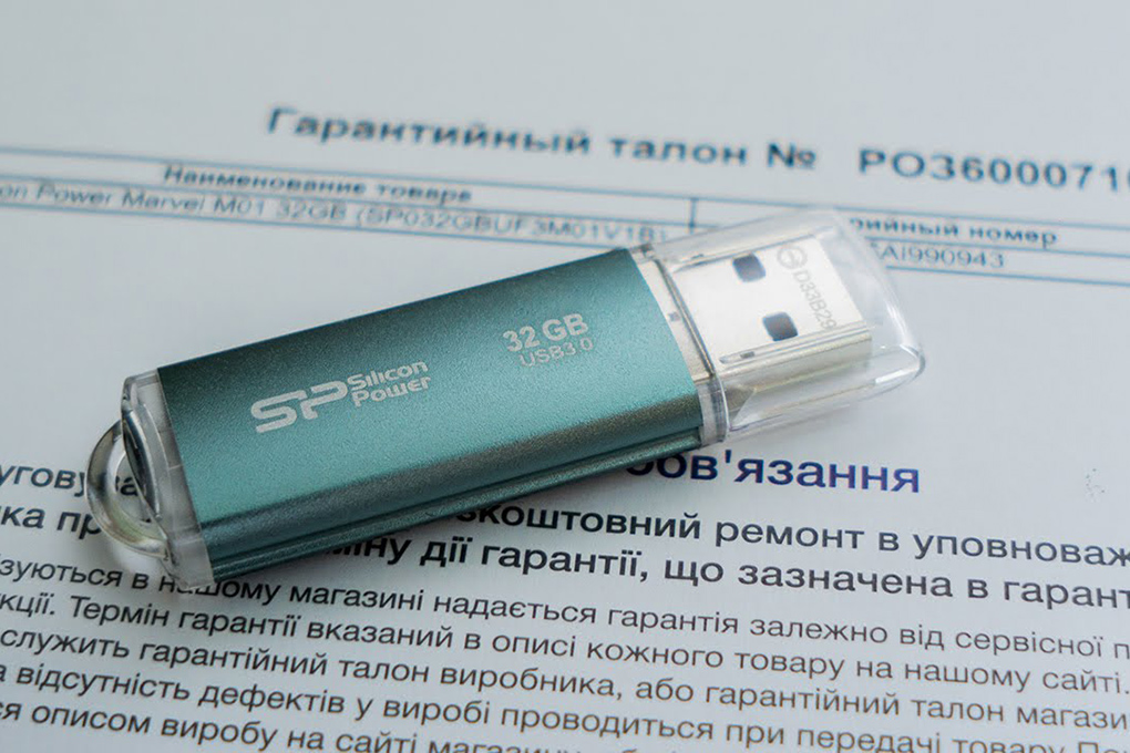 USB Silicon Power Touch M01 32GB - USB 3.0 - Hàng Chính Hãng